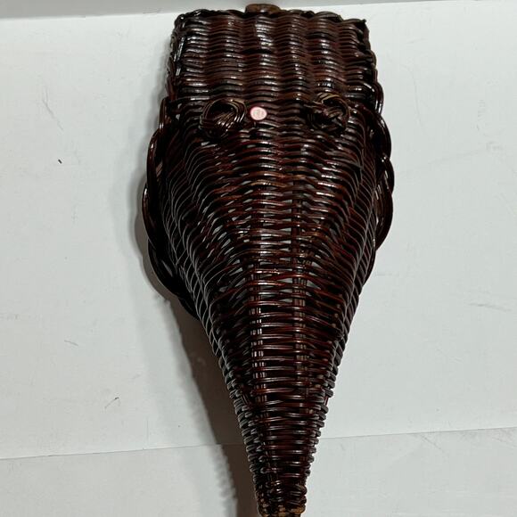 wicker rattan cornucopia wall pocket hang basket horn of plenty rustic woven - Picture 5 of 16